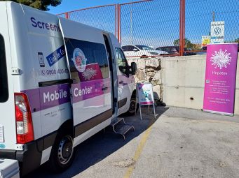 Mobilni InfoHep Centar pružao usluge u AD Plastik